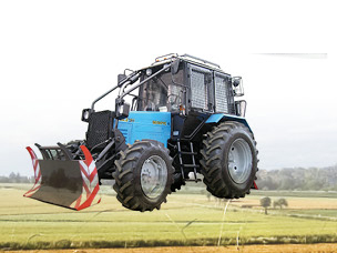 Трактор лесохозяйственный Беларус Л82.2-02